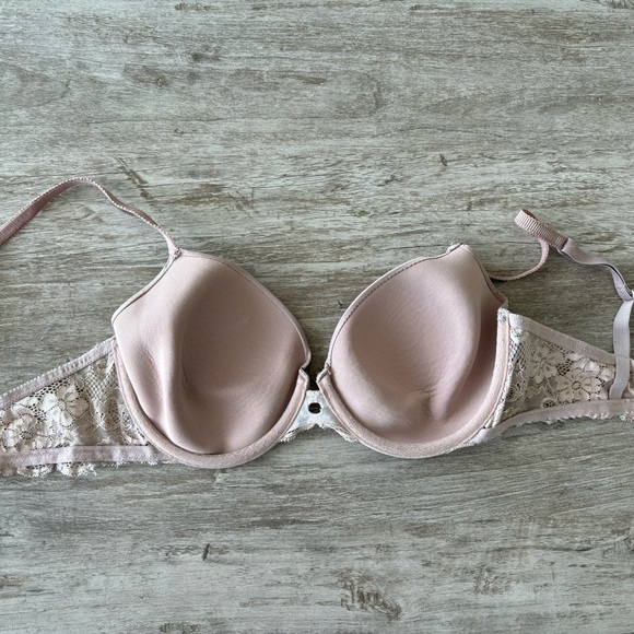 Victoria’s Secret IPEX Angels Bra Full Coverage Satin Pink Beige Vintage 34D - Picture 2 of 7